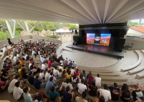 Reply Iriscube has entrusted Smart Eventi with the task of organising its annual trip with team building activities, on a beach resort